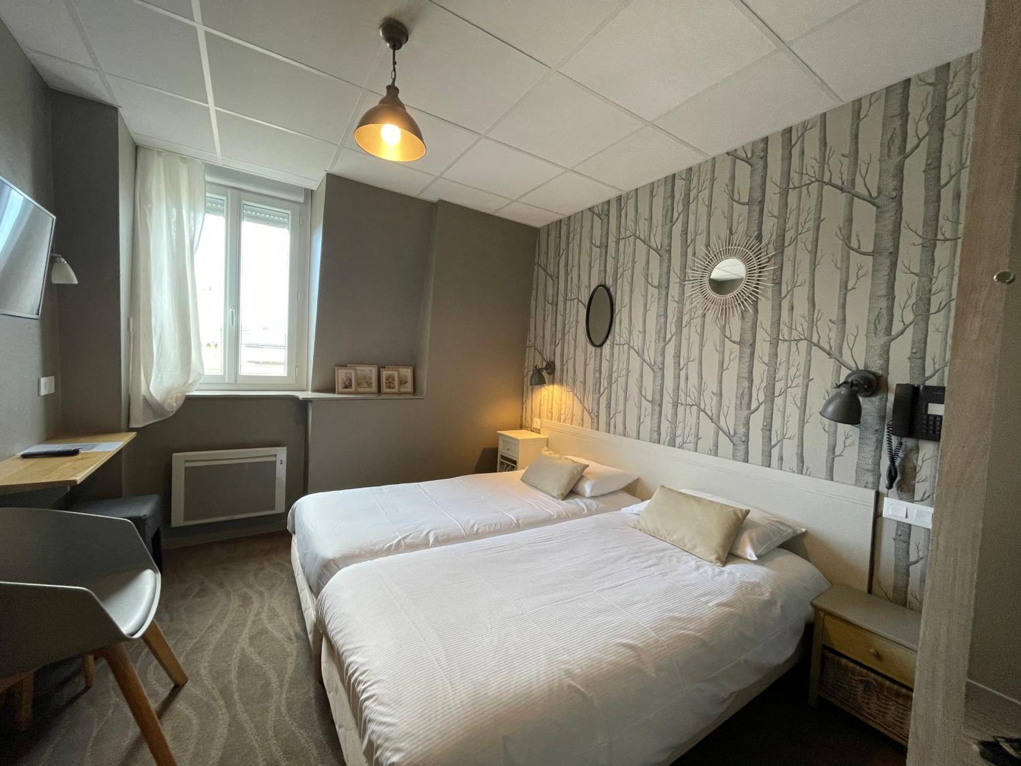 Cit'Hotel Les Alizes 迪纳尔 外观 照片