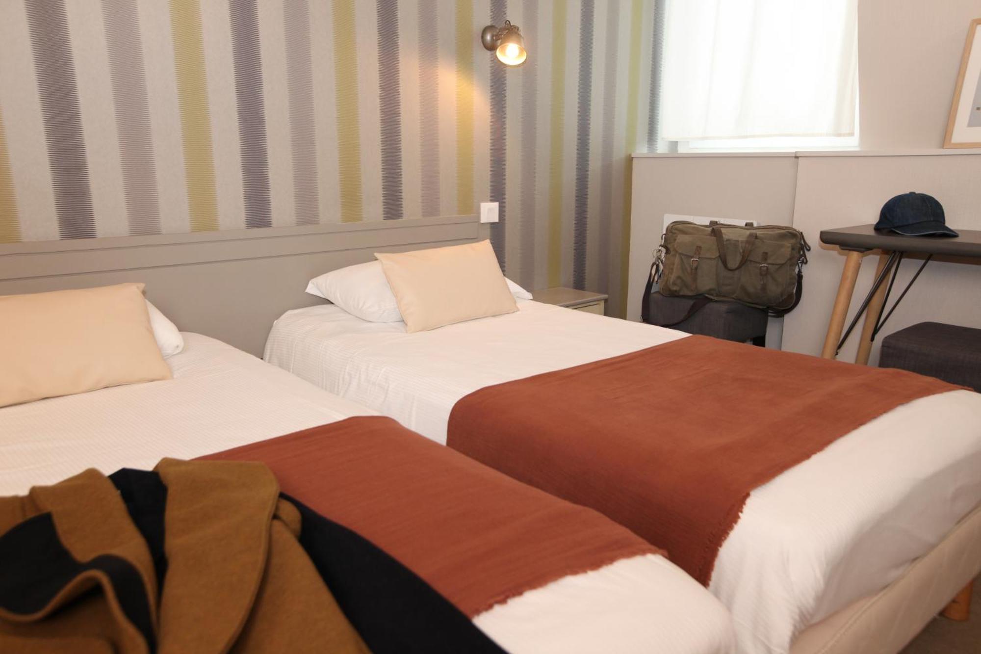 Cit'Hotel Les Alizes 迪纳尔 外观 照片