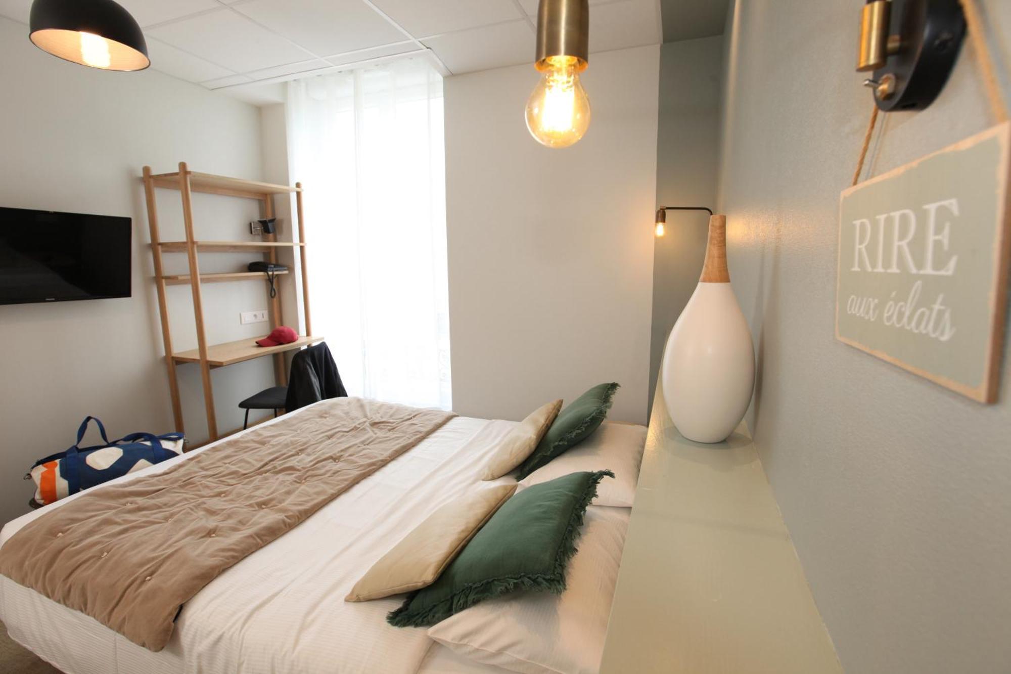 Cit'Hotel Les Alizes 迪纳尔 外观 照片