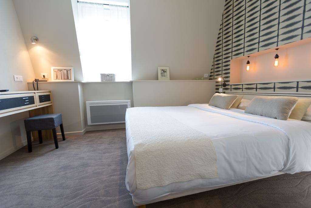 Cit'Hotel Les Alizes 迪纳尔 外观 照片